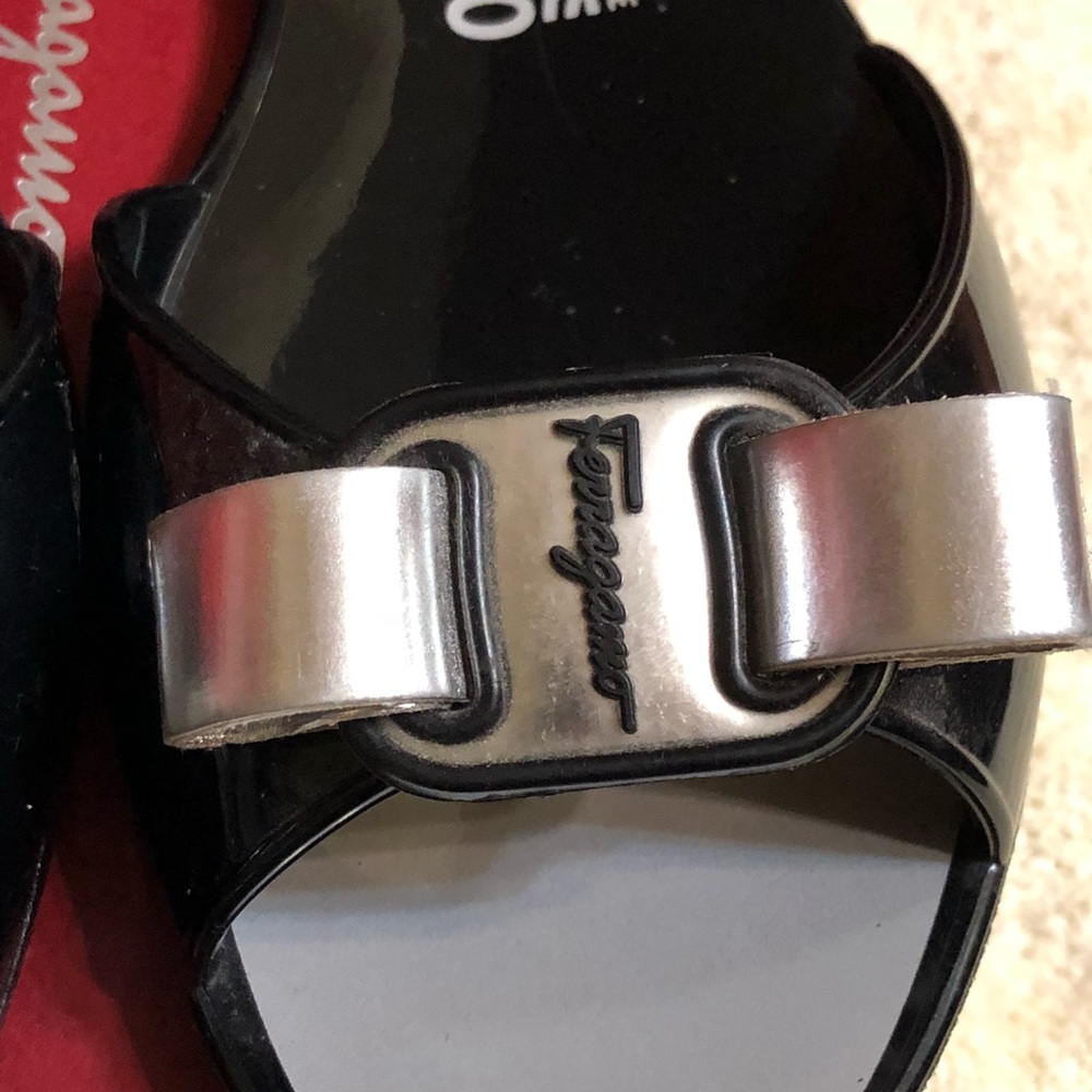 Authentic Ferragamo Sandals - Picture 7 of 7